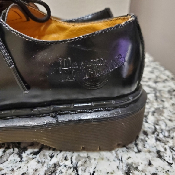 SOLD Dr. Martens Vintage Oxford - Picture 4 of 7